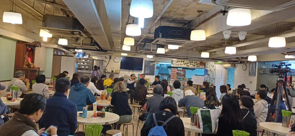 在香港,談論「生死」仍然是一個敏感話題,但隨著人口老化、慢性病與癌症年輕化,以及疫情帶來的深刻影響,越來越多人開始關注「人生最後一程」的安排。為此,我們專訪了「毋忘愛」主席范寧醫生,探討生前規劃的重要性,以及如何引導大眾更積極地面對這個議題。