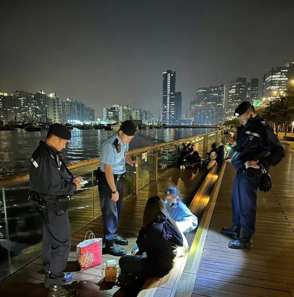 在東九龍一項由警隊主導,結合社區力量的計劃正穩步推行中。這個名為「關匯計劃」(Project i-Care)的行動,有別於傳統以執法為主的安排,而是一套關注民生需要、重視溝通和連結的支援機制。目的是讓前線警務工作,能更快、更準確地回應市民的實際情況,並為有需要的人提供即時援助。