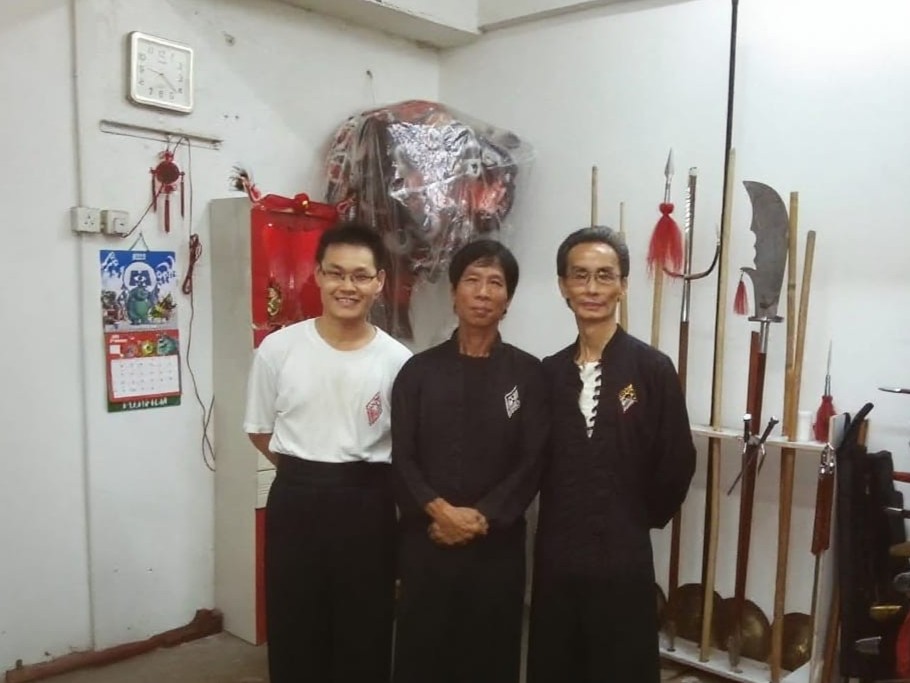 在武術電影的洗禮下,許多人的童年都曾懷抱一個英雄夢。對現今黃飛鴻第六代傳人——林智健師傅而言,這份夢想不僅沒有隨時間淡去,反而在現實中逐步發芽、茁壯,最終成為他人生中最堅定的信念與一生追求的使命。