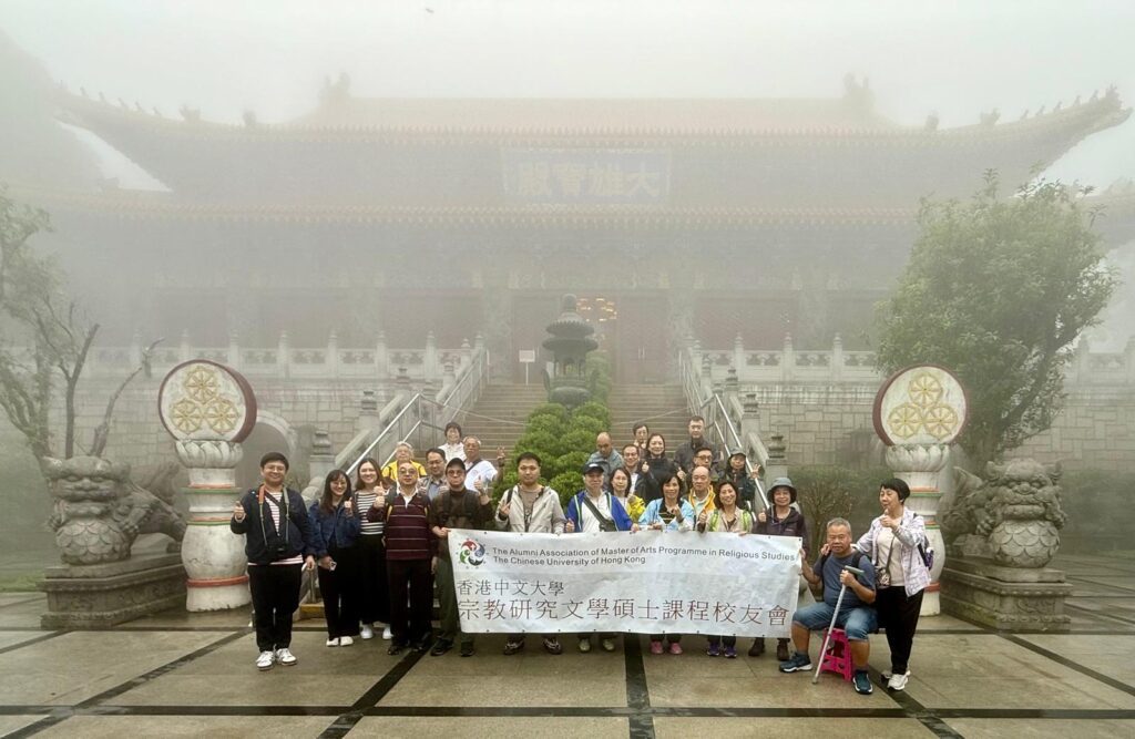 我們都會老去、會生病、會走向終點。當人生走到最後一段路,信仰是否可以陪伴我們平靜地道別?這個問題,陳靖源思考了很久,也看得很深。作為年輕一代的道教研究者,他坦白指出:在臨終關懷這一塊,道教走得還不夠遠,甚至可以說,走得太慢了。