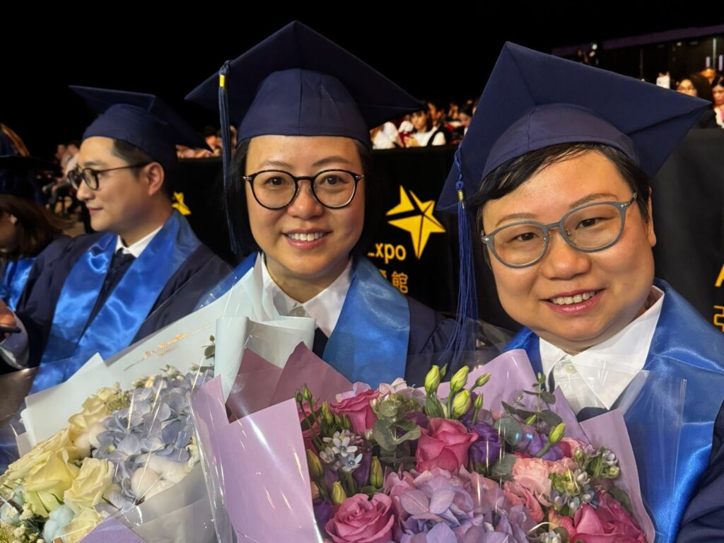 在這個快節奏的城市裡，我們總習慣了服務與被服務的互動公式，卻常常忘記：真正讓人感動的，從來不是流程，而是那份用心。Wendy和Dionne，兩位在保險行業深耕多年的專業人士，從不以「推銷」為己任。她們選擇用時間與關懷，去陪伴每一位客戶走過人生的高低。對她而言，保險不只是保障，更是承諾，是對人、對生活的一份責任。