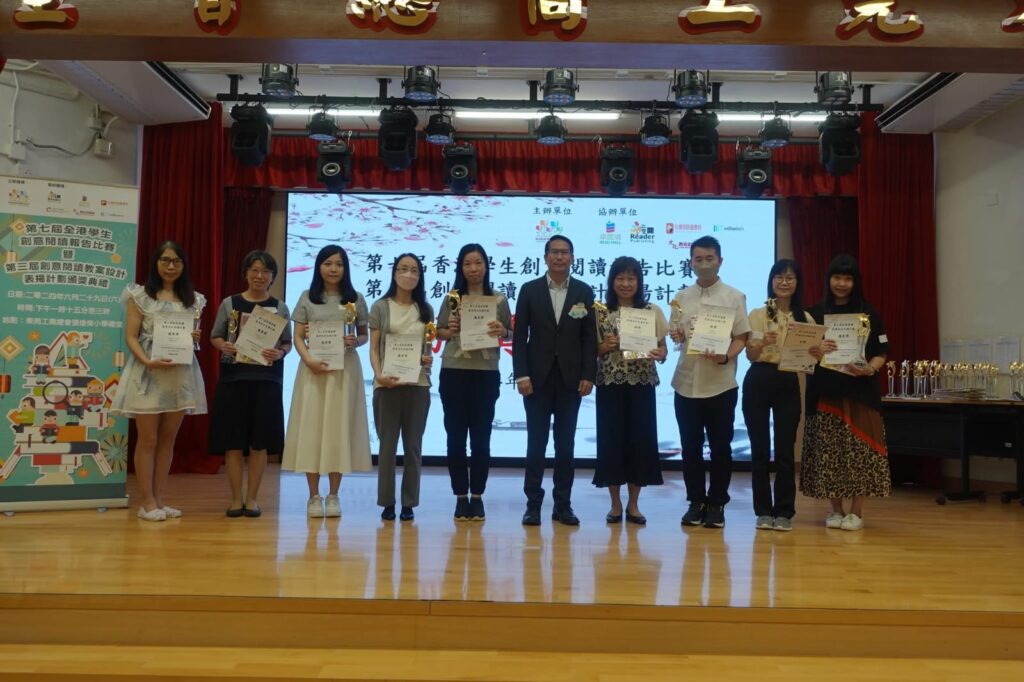 走進麥承卓老師（Ivan）的教學生涯，像翻開一本人生筆記，裡頭有掙扎、有轉折，也有無數溫暖的堅持。他不是一開始就站在講台上發光發熱，而是經歷過一段段跌宕的歷程，才慢慢找回自己在教育路上的初衷。