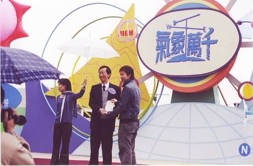 在這個講求快速與效率的年代,多少人還能記得自己最初的夢想?而羅家洋(Mark),這位在創作與教育之間找回初心的藝術家,就是那個把夢想繞了一圈又走回來的人。