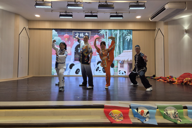 近年來,香港技擊運動總會積極響應教育局推動非物質文化遺產的政策,透過一系列精彩的校園活動,讓學生能夠親身體驗中華傳統武術的魅力。由歐德成師傅親自策劃,並帶領其訓練有素的教練團隊,將少林拳、詠春拳、太極拳與八段錦等傳統技藝融入校園課程與活動中,讓武術成為一種學習、一種修養,也是一種文化的延續。