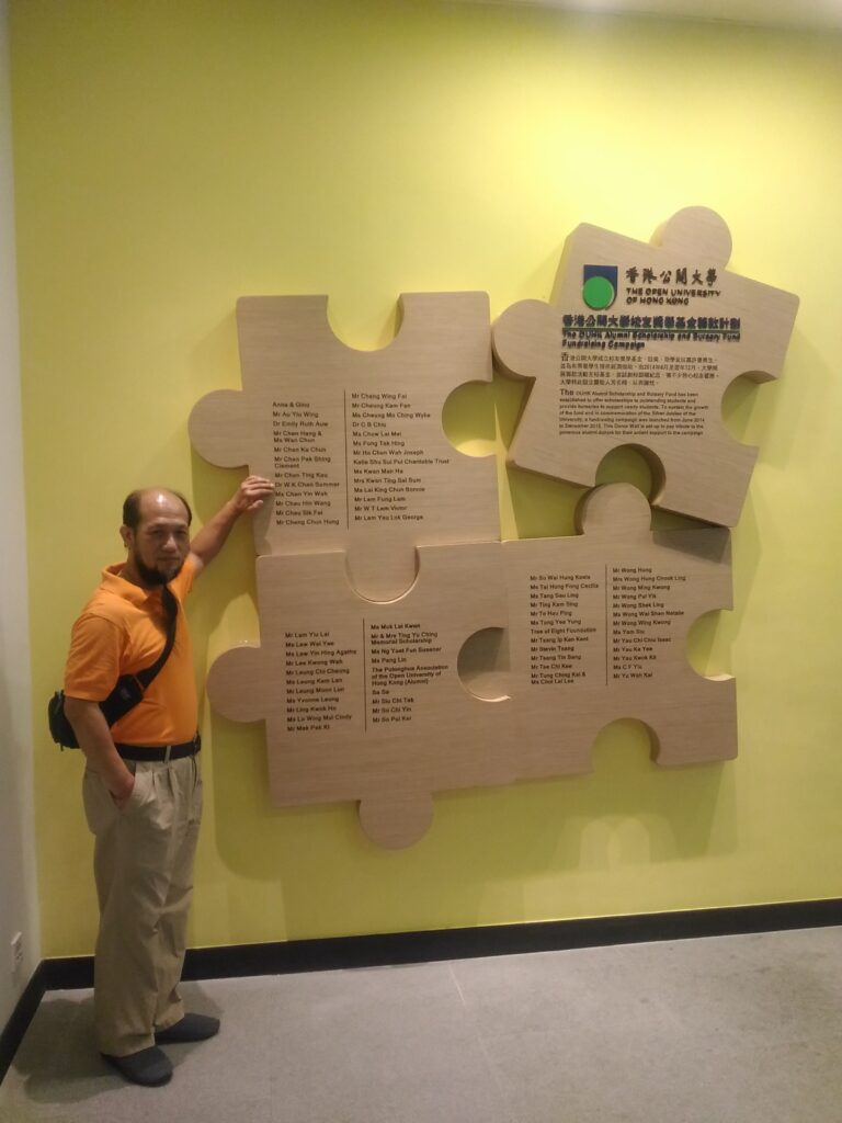 我們常以為「成長」屬於年輕人，是學生時期的專利，然而在陳永坤博士眼中，成長是橫跨一生的歷程，不分年齡、不限身份。從出生到離世前的那一刻，每個人都在經歷不同層次的成長。而關鍵不在於經歷了什麼，而是我們如何去理解、反思與回應這些經歷。