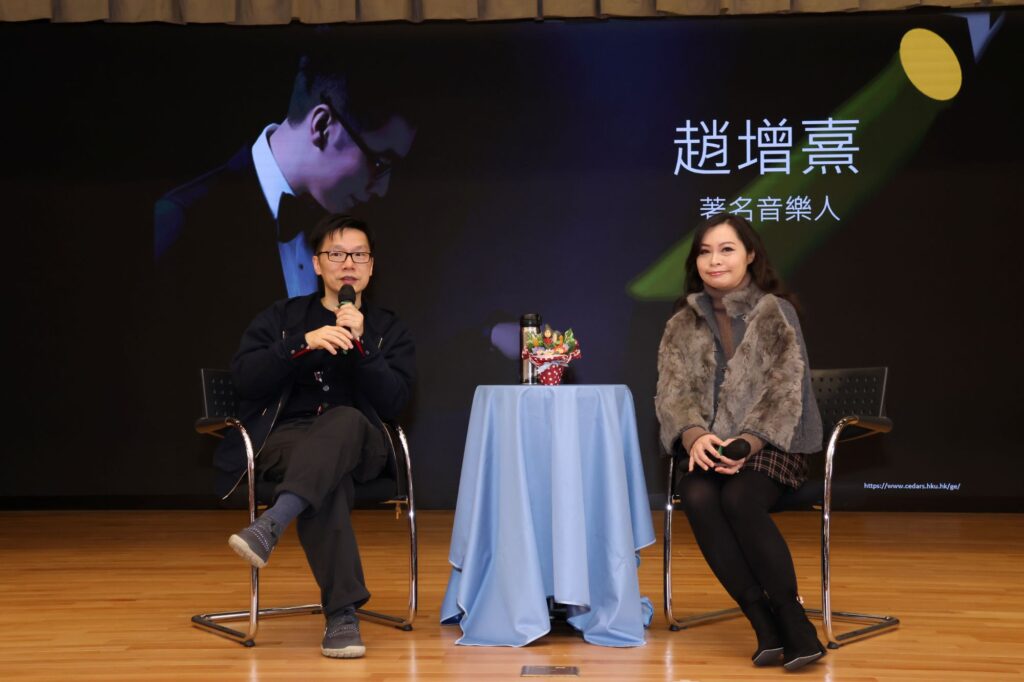 一個原本不敢上台的學生，最後在眾人面前透過打鼓完成一首曲，台下掌聲響起，那一刻他記住的可能不是節拍，而是「原來我都可以」。蘇詠思校長最在意的，就是把這種改變一次次變成可能。她把對文字與旋律的敏感，從填詞延伸到作曲，從同儕分享進取到舉辦個人音樂會，從小型創作演化到影像作品。回到校園場景，讓學生不只唱歌，更用自己的樂器參與、合作、完成一場又一場真正的演出。這篇文章要寫的，是她如何將多年創作經驗揉進教育舞台，編寫學生的樂譜，也把正向與盼望，寫進他們的日常。