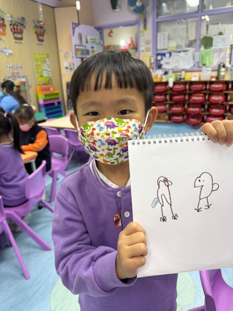 一本由幼兒參與創作的繪本，可以帶來甚麼？對鄰舍輔導會粉嶺幼兒園而言，它不只是一項校本課程成果，也不只是一本故事書，而是一段讓孩子、老師和家長共同參與的成長旅程。從角色構思、故事發展，到圖像創作和延伸活動，孩子不再只是聽故事的人，而是故事的創作者。透過這本繪本，學校希望讓孩子看見自己有能力想像、有能力表達，也有能力關心身邊的人；同時，讓家長重新思考陪伴孩子成長的方式。