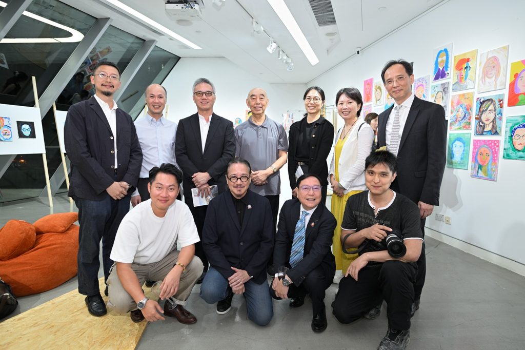 張振興伉儷書院 魏語然校長走上教育路,最初是因為中學時代曾被老師深深影響。她坦言,自己當年選擇教體育,除了想成為老師,也因為覺得體育科有一種特別的空間:不用只圍繞分數,不必在沉重的學業壓力下與學生相處,反而能在球場、跑道、校隊訓練和體育課中,看見學生最真實的一面。
