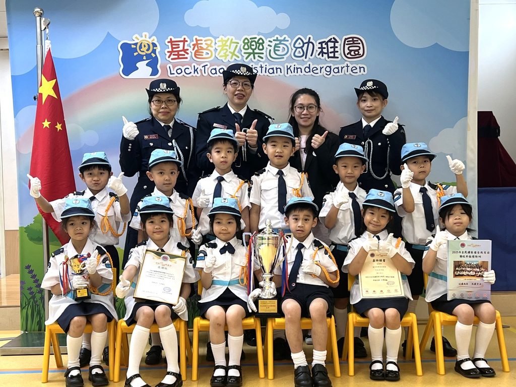 孩子走進幼稚園,很多時是第一次離開家庭,踏進一個小小的社會。對基督教樂道幼稚園何敏茵校長來說,幼兒教育從來不只是照顧孩子、教會知識,而是在零至六歲這段關鍵時期,讓孩子感受到被愛、被尊重,也學會尊重別人。